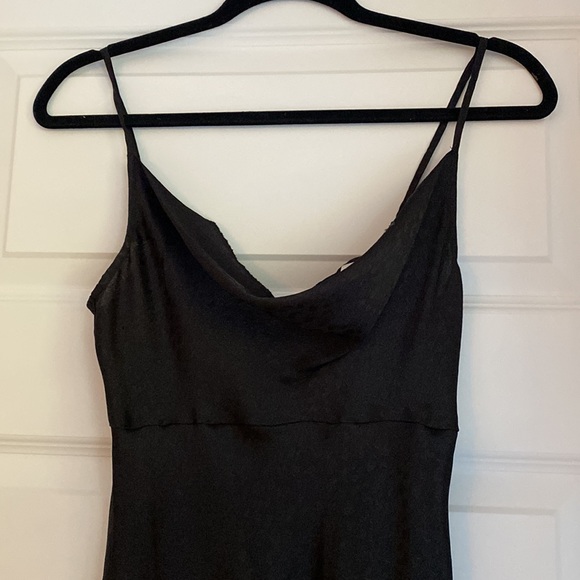 Black slip dress with subtle leopard print - Picture 4 of 5